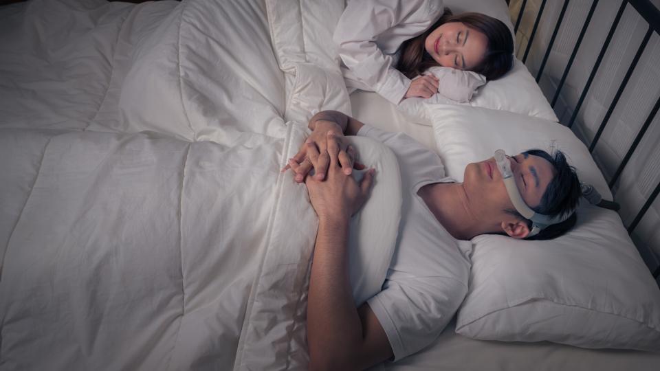 Czym różnią się aparaty CPAP, Auto CPAP i BiPAP?
